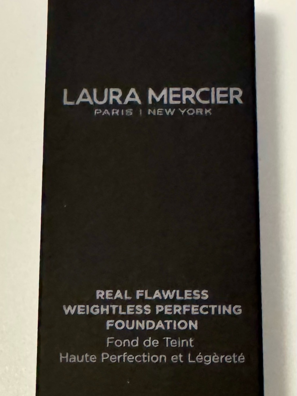 laura mercier Real Flawless Weightless Perfecting Foundation in shade dusk
